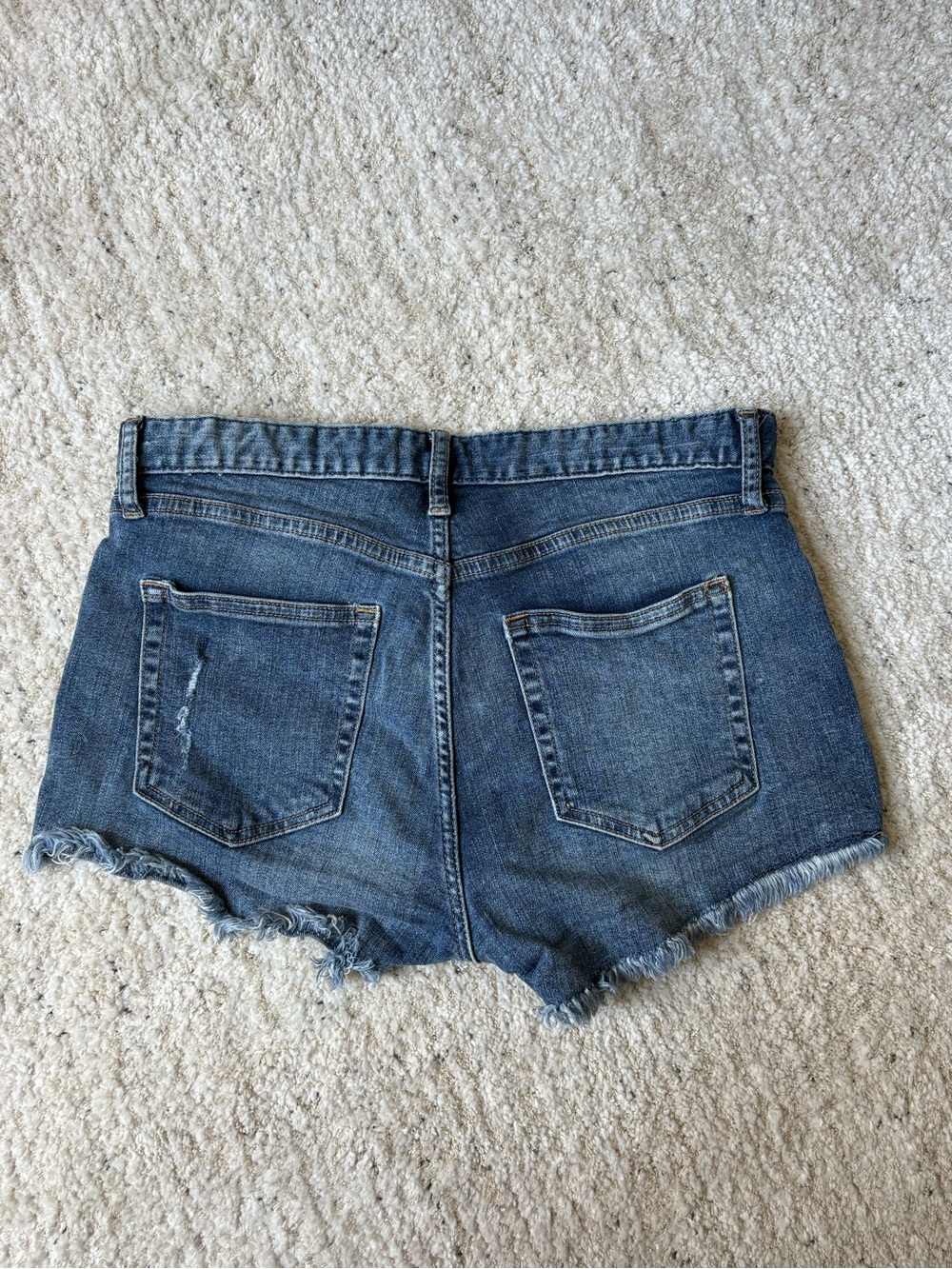 LOW RISE SHORT SHORTS - Picture 3 of 3